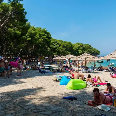 Appartement Nensi Primošten